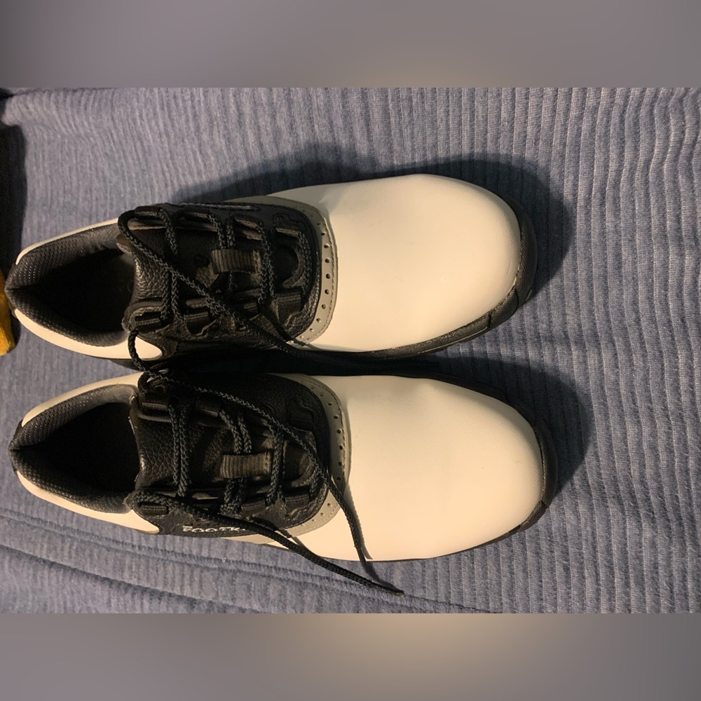 FootJoy Black and White Athletic Shoes men size 7.5